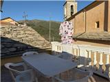 Rif. 023 &#8211; Casa di paese su tre piani con terrazza vista mare.