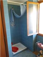 Ref. 029 &#8211; Large two-room attic apartment on the second floor of a small condominium 900 metres from the sea.
