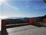 Ref. 046 - Two rooms partment with porch and large livable terrace. Beautiful panoramic view over the valley to the sea.