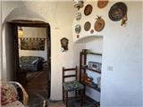 Rif. 013 &#8211; Tipica casa di paese di ampia superficie con loggia