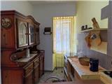 Ref. 014 – Sunny two-room flat in excellent condition with no service charges.