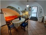 Ref. 025 &#8211; Lovely renovated one bedroom apartment in the historic center.