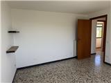 Ref. 018 – Sunny three-room flat in a traditional village house with stunning views over the valley and the sea.