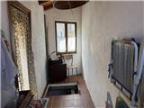Rif. 013 &#8211; Tipica casa di paese di ampia superficie con loggia