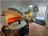 Ref. 025 &#8211; Lovely renovated one bedroom apartment in the historic center.