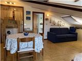 Ref. 010 &#8211; Spacious attic studio apartment with livable terrace and beautiful sea view
