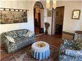 Rif. 013 &#8211; Tipica casa di paese di ampia superficie con loggia