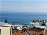 Ref. 057  - Renovated two-room apartment with a cellar and sea view.