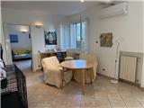 Ref. 001 – Three-room apartment with garden and private parking space.