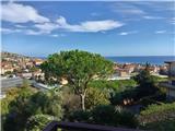 Ref. 071 &#8211; Four-room apartment with outdoor space and large terrace