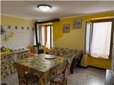 Rif. 023 &#8211; Casa di paese su tre piani con terrazza vista mare.
