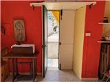 Ref. 014 – Sunny two-room flat in excellent condition with no service charges.
