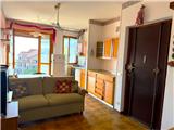 Rif. 004 – Soleggiato bilocale in ultimo piano con terrazza vivibile e splendida vista mare
