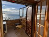 Ref. 007 – Attic studio flat with balcony and splendid sea view.