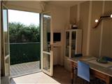 Ref. 009 &#8211; Lovely and sunny one-bedroom apartment with balcony and open view of the valley.