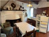Rif. 013 &#8211; Tipica casa di paese di ampia superficie con loggia