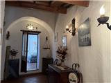 Rif. 013 &#8211; Tipica casa di paese di ampia superficie con loggia
