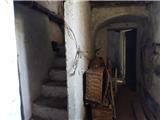 Ref. 019 &#8211; Stone house in need of renovation on three floors with attached cellar.