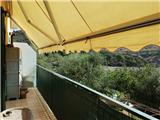 Rif. 009 &#8211; Grazioso e soleggiato bilocale con balcone e vista aperta sulla vallata.