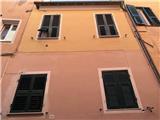 Rif. 010 – Spazioso appartamento in casa tipica ligure a soli 50 metri dal mare
