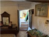 Rif. 013 &#8211; Tipica casa di paese di ampia superficie con loggia
