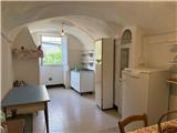 Ref. 012 – Spacious, sunny house with panoramic terrace, storage rooms and private land in front.