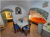 Ref. 025 &#8211; Lovely renovated one bedroom apartment in the historic center.