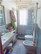 Rif. 073 -  Apartamento con tre camere e due bagni