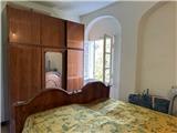 Ref. 012 – Spacious, sunny house with panoramic terrace, storage rooms and private land in front.