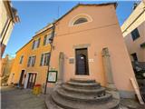 Rif. 023 &#8211; Casa di paese su tre piani con terrazza vista mare.