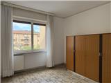 Rif. 014 – Quadrilocale con terrazza vivibile, cantina e garage a soli 250 metri dal mare
