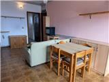 Rif. 004 – Soleggiato bilocale in ultimo piano con terrazza vivibile e splendida vista mare