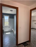 Ref. 018 – Sunny three-room flat in a traditional village house with stunning views over the valley and the sea.