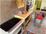 Ref. 014 – Sunny two-room flat in excellent condition with no service charges.