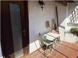 Rif. 013 &#8211; Tipica casa di paese di ampia superficie con loggia