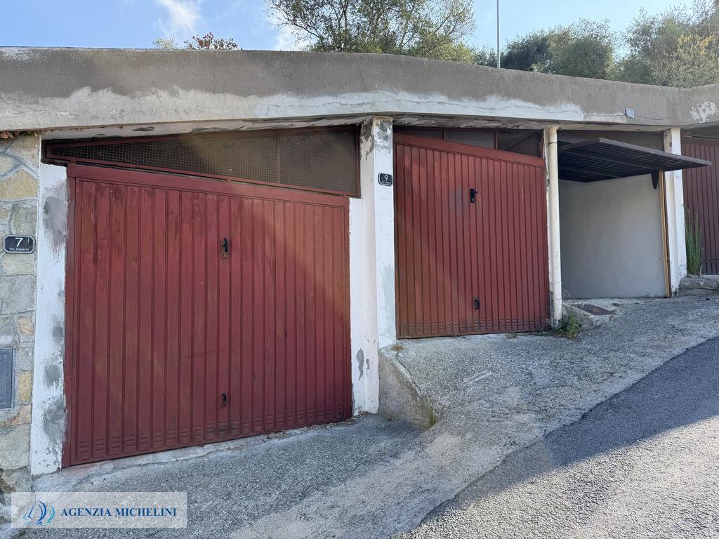 Rif. 033 - Garage a due passi dal centro del paese