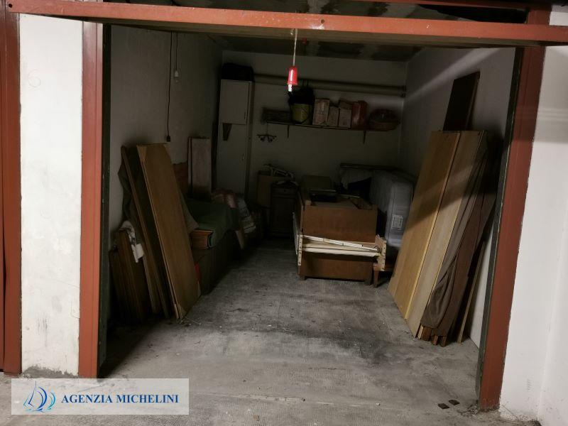 Rif. 052- Bilocale su due livelli vista mare box e cantina